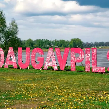 Vendégház Family